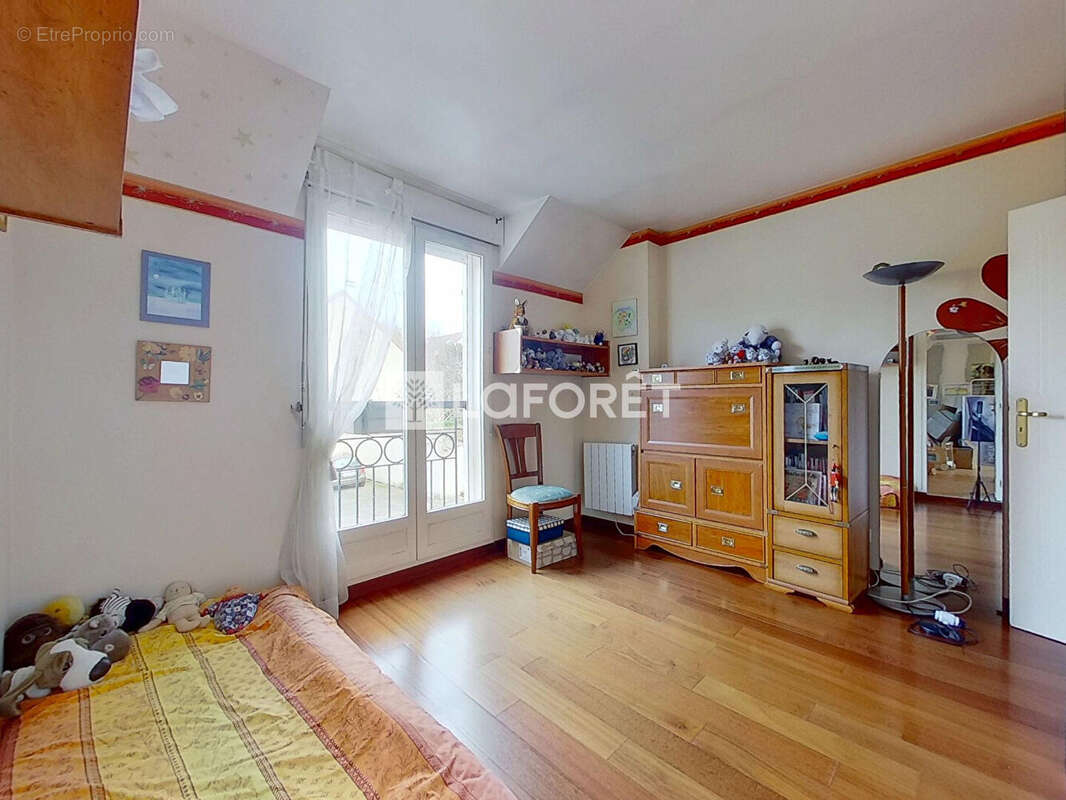 Maison à MARLY-LE-ROI