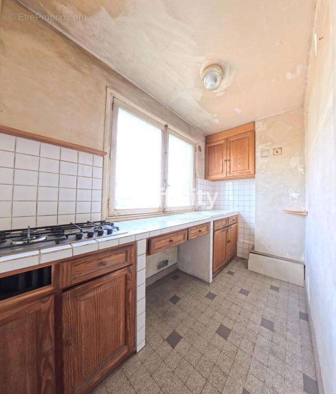 Appartement à PARIS-12E