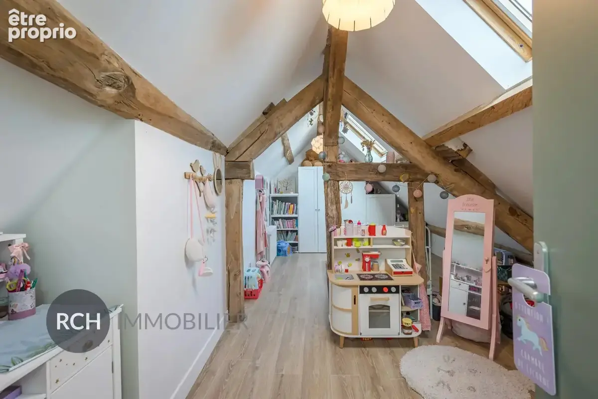 Exclusivité - Forêt de Rambouillet - Maison ancienne avec joli jardin clos de mur - photo 16