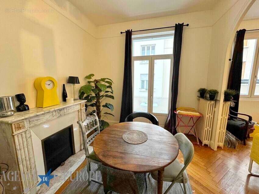 Appartement à VICHY