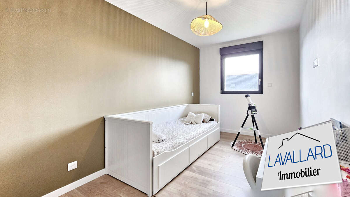 Maison à RAINNEVILLE