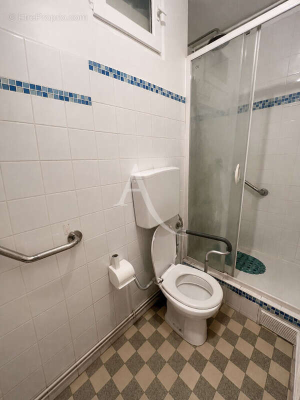 Appartement à PARIS-10E