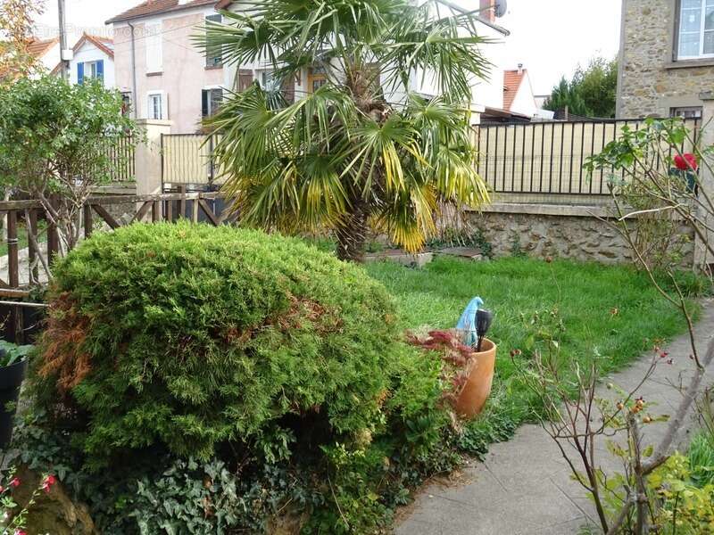 Maison à VILLENEUVE-SAINT-GEORGES