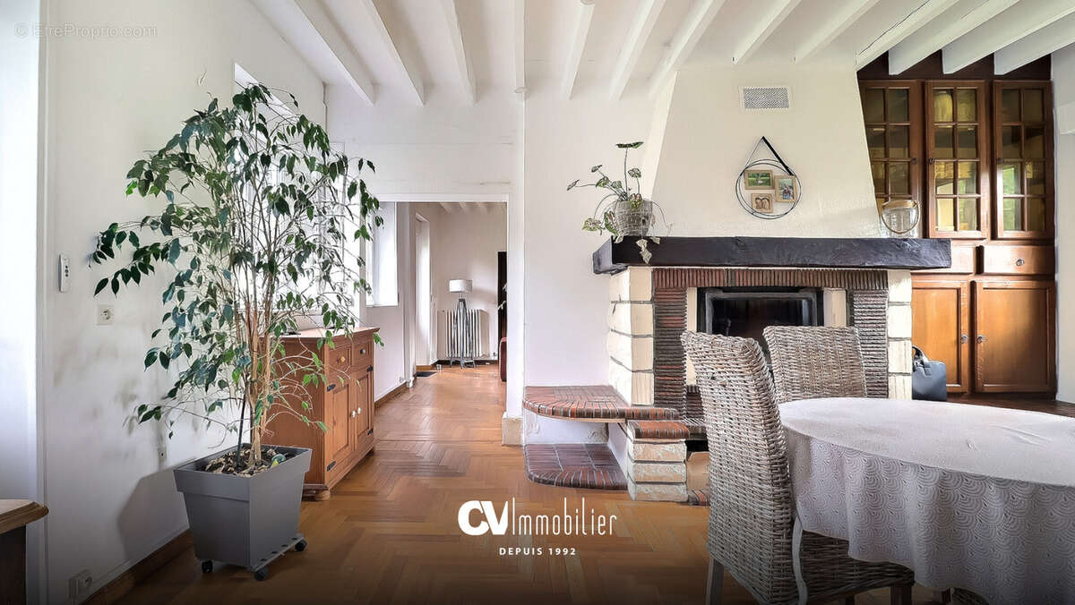 Maison 3 chambres - 180m2 - TERRES DE BORD - photo 3