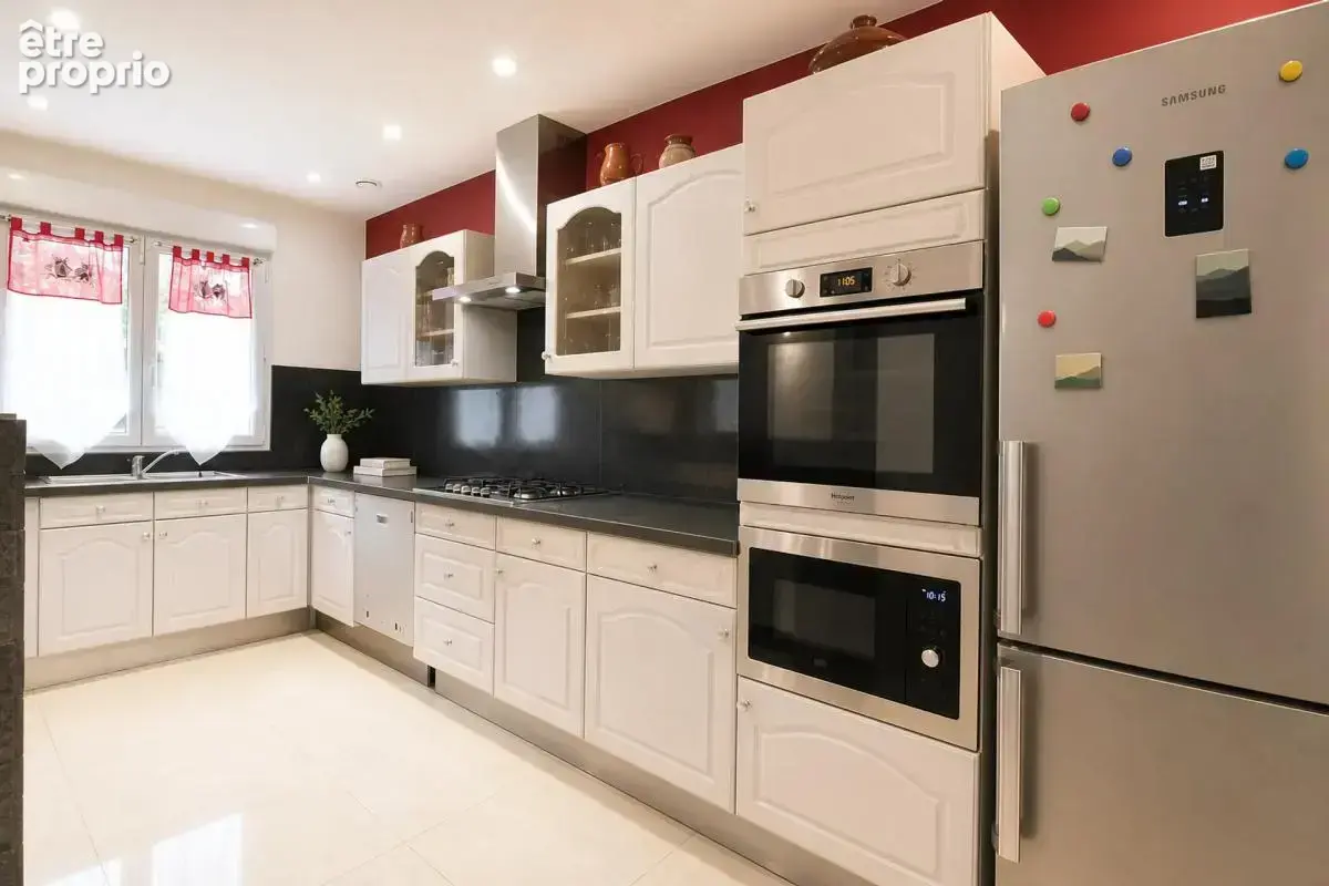 Maison 7 pièces de 197 m2 avec jardin en vente à Courtry - Idéal pour familles - photo 5