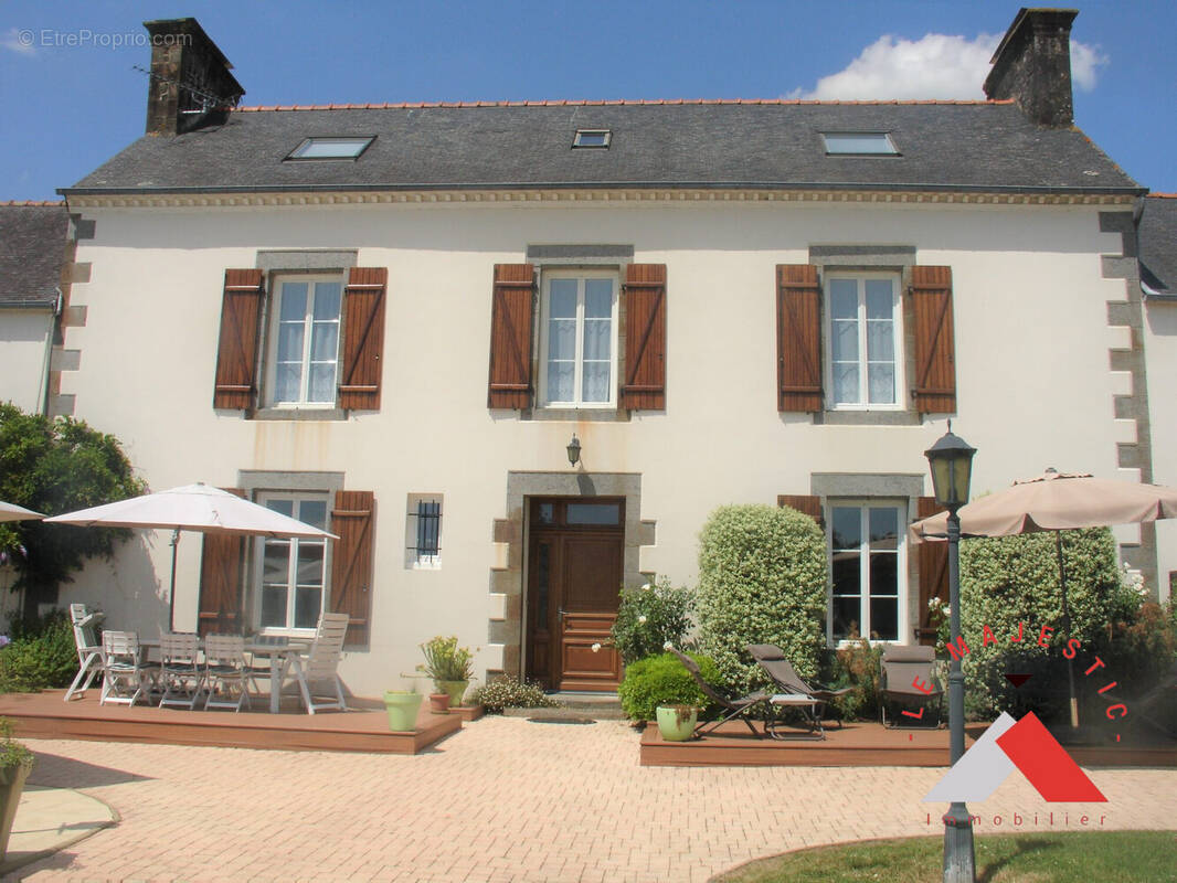 Maison à DOL-DE-BRETAGNE