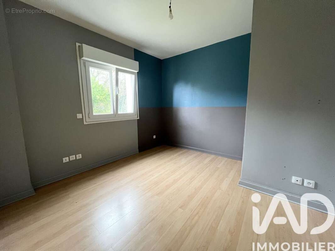 Photo 3 - Maison à LA CHAPELLE-SAINT-LUC