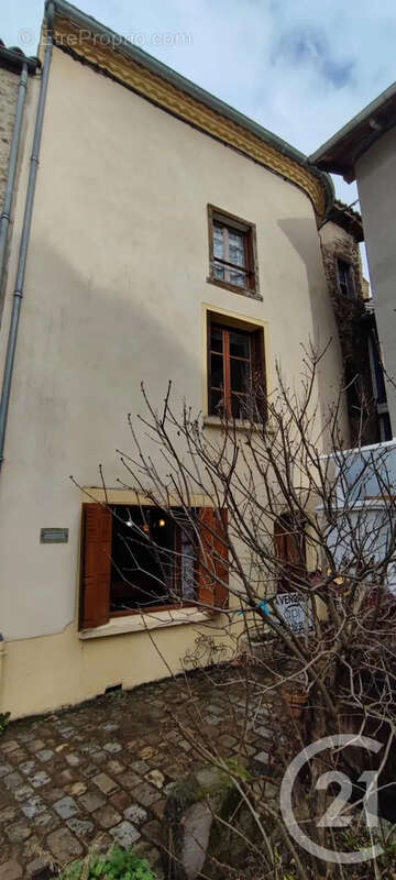 Maison à BLESLE