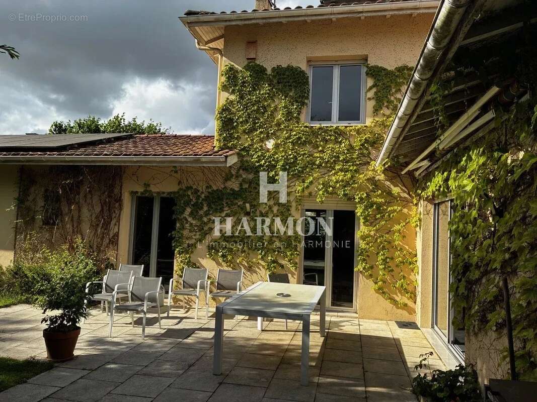 Maison à TALENCE