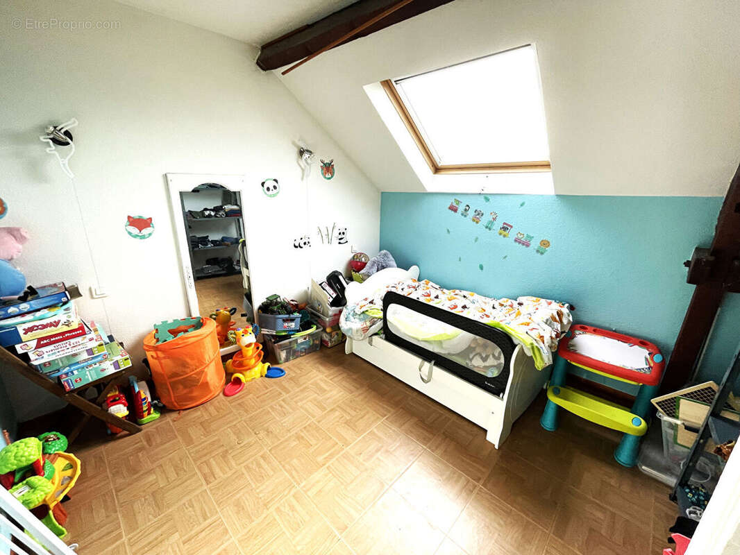 Maison à SAINT-ELOY-LES-MINES