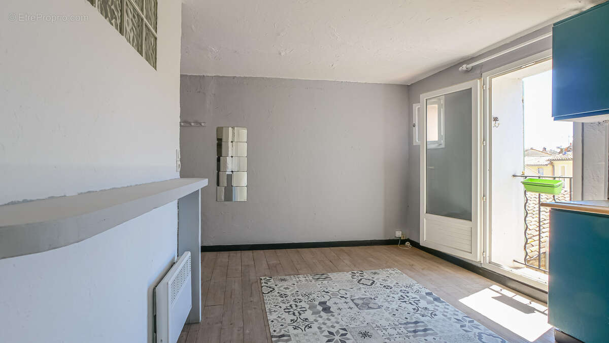 Appartement à HYERES