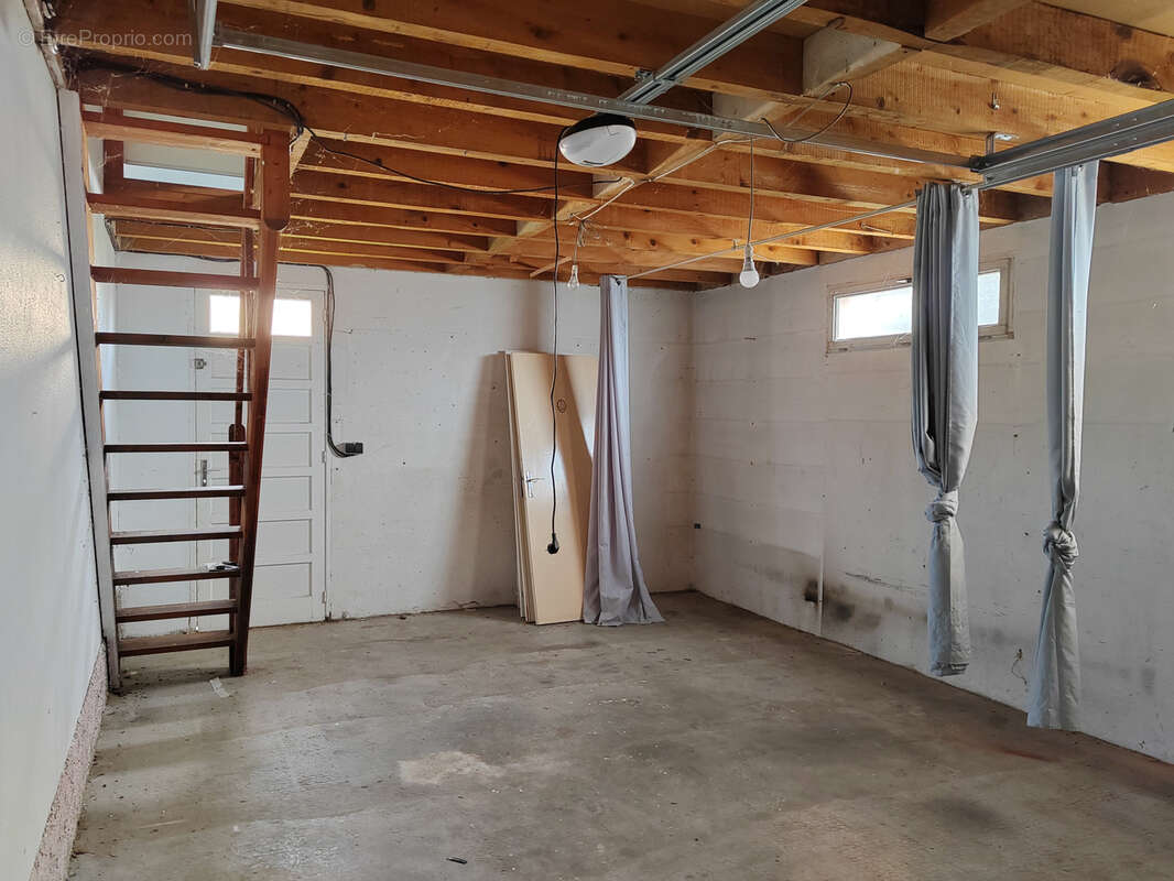 Maison à VILLENEUVE-TOLOSANE