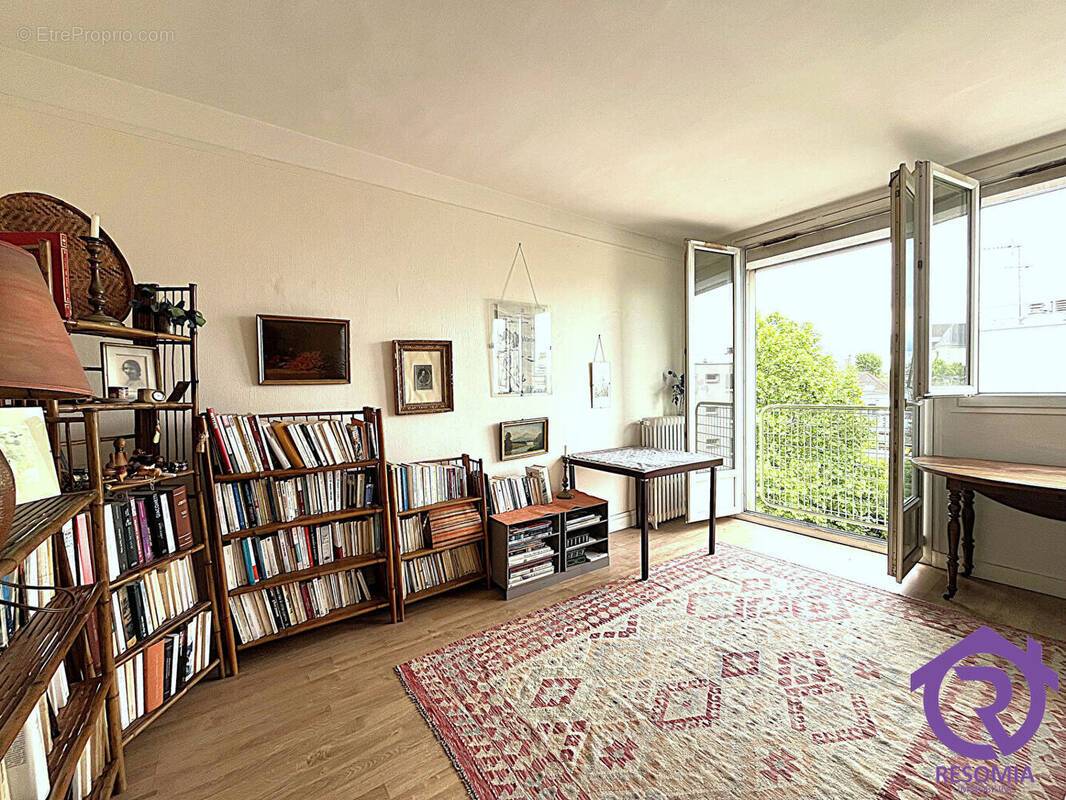 Appartement à VANVES