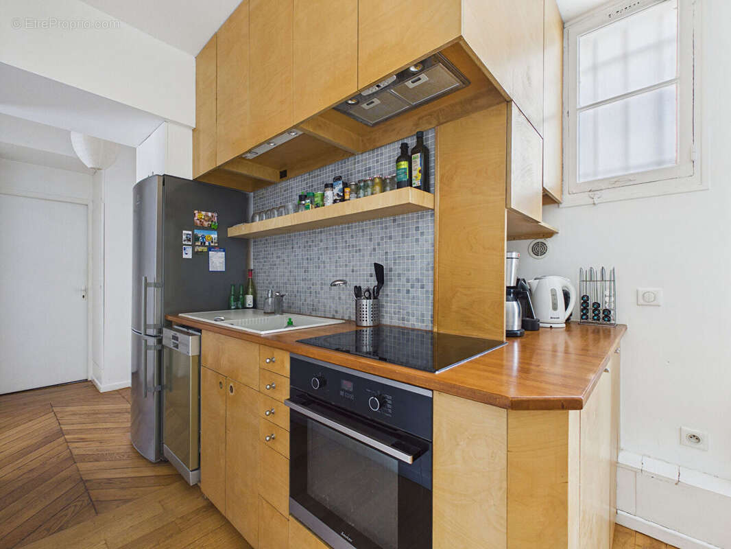 Appartement à PARIS-9E