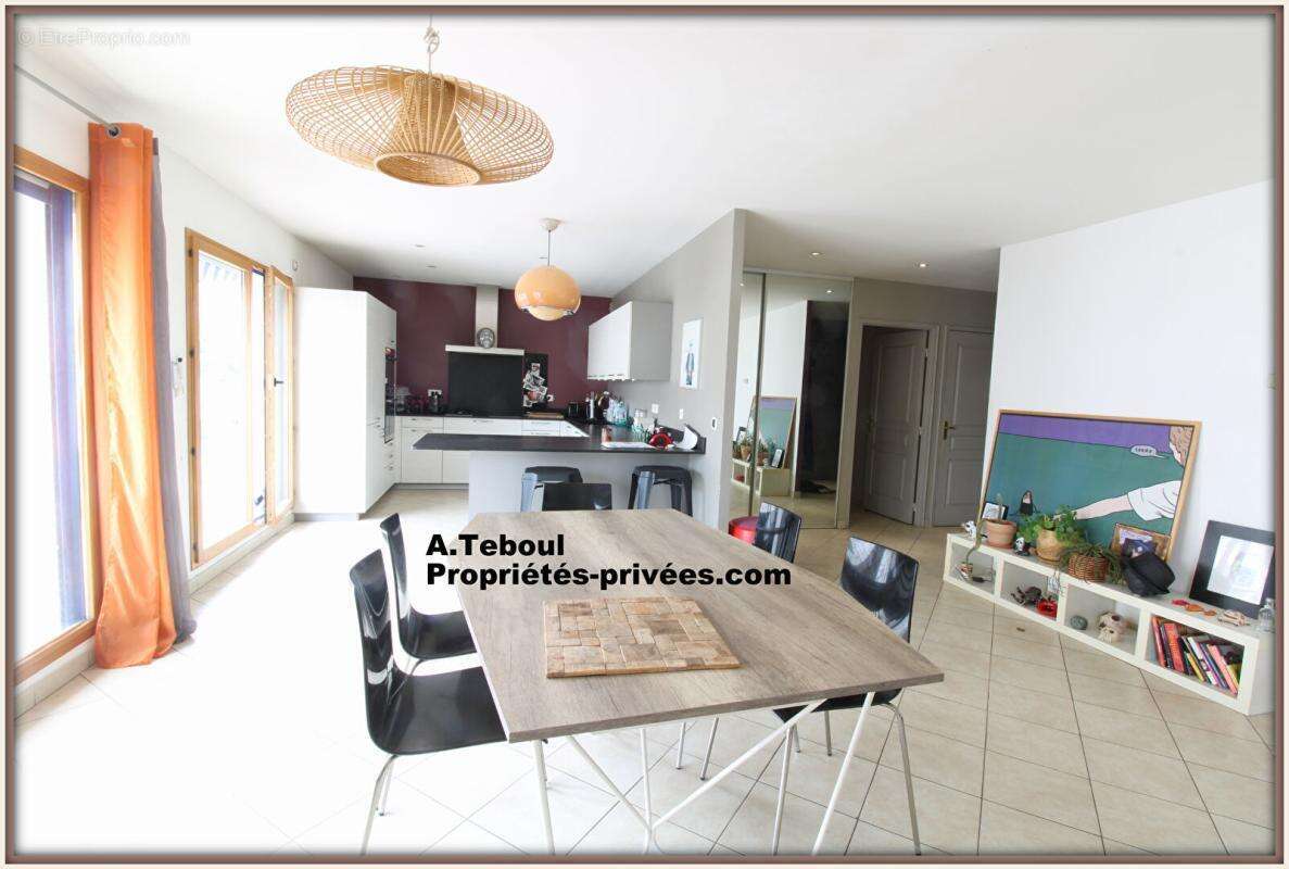 Appartement à VILLEURBANNE