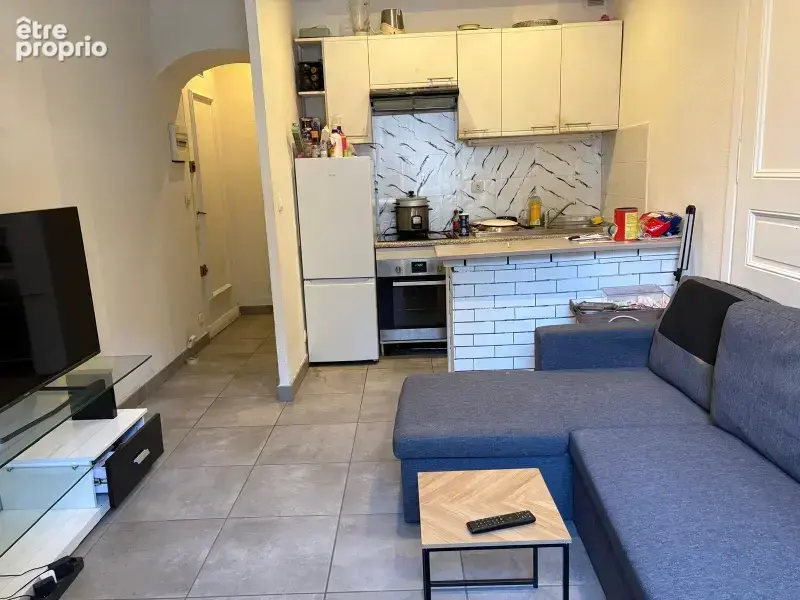 Appartement 1 pièce 28 m² à vendre à Evian-Les-Bains (74500) - photo 2