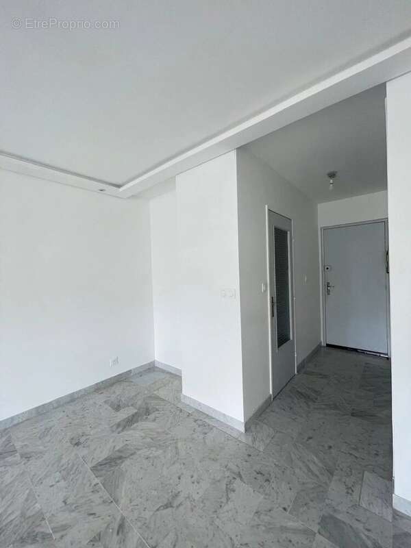 Appartement à ROQUEBRUNE-CAP-MARTIN