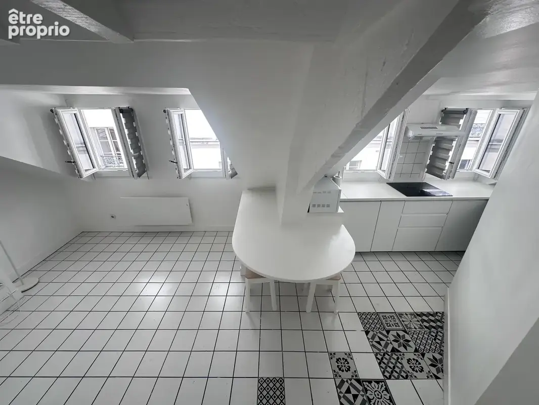 Paris 11 - folie mericourt - charmant studio renove - photo 9