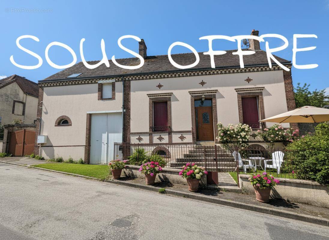 Maison à BRETONCELLES