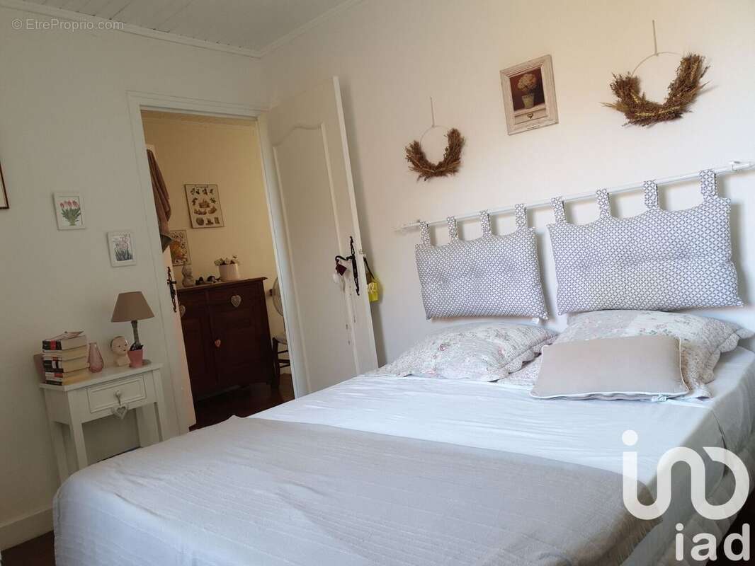 Photo 6 - Maison à MILHAC