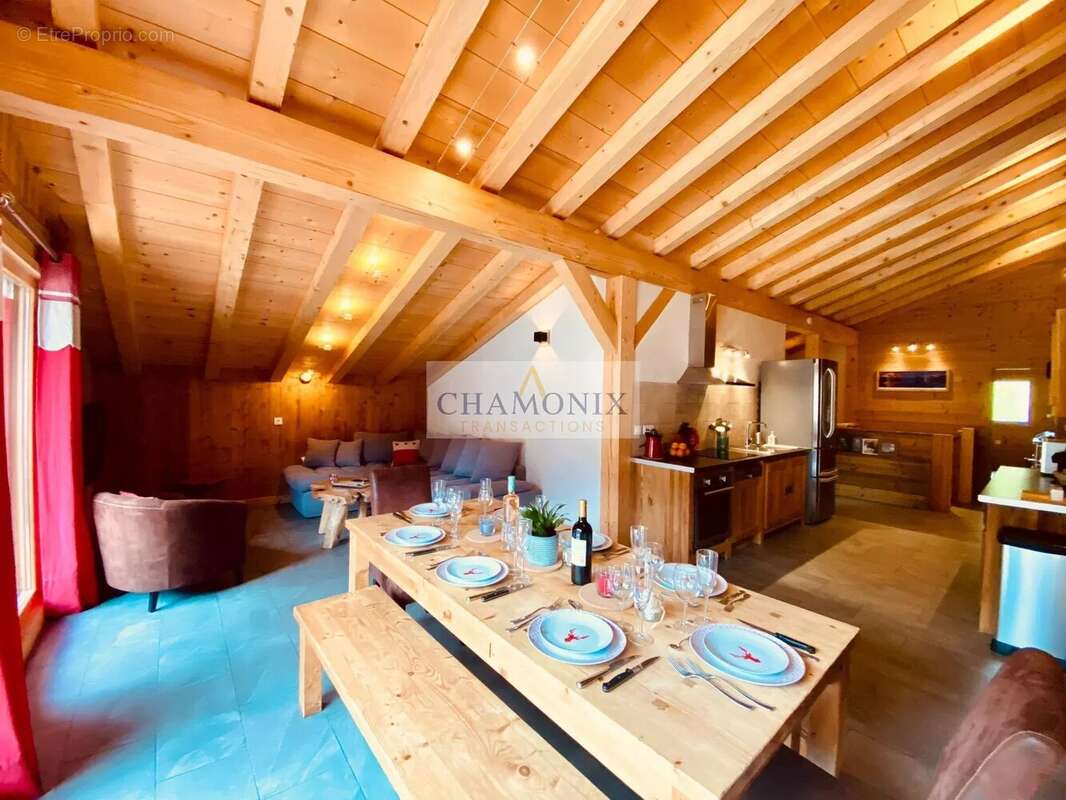 Appartement à LES HOUCHES