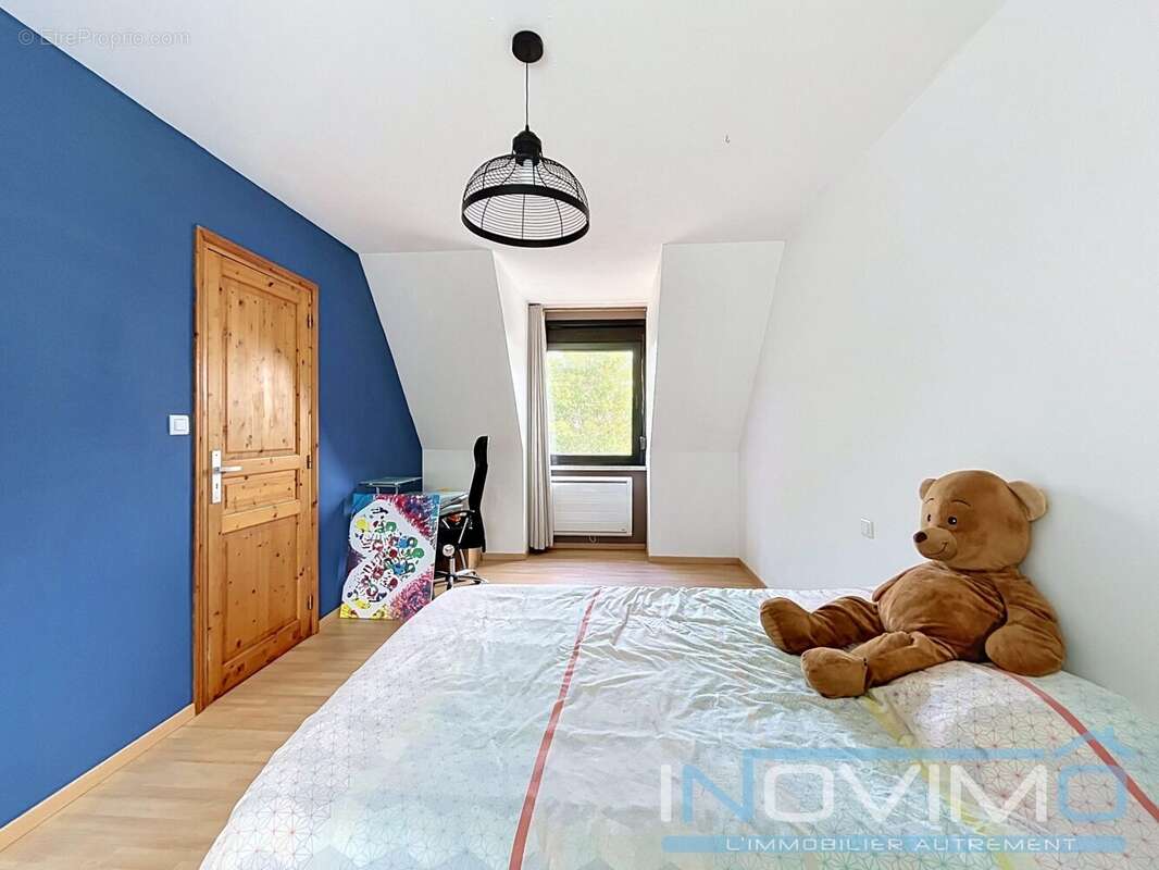 Maison 182 m² à Eperlecques  - photo 7