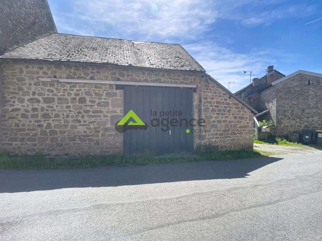 Maison à SAINT-AMAND