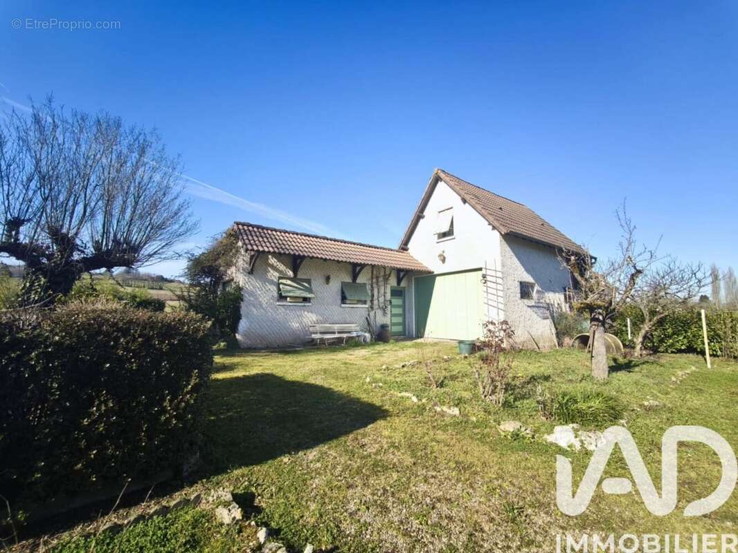 Photo 2 - Maison à BRIGNAC-LA-PLAINE