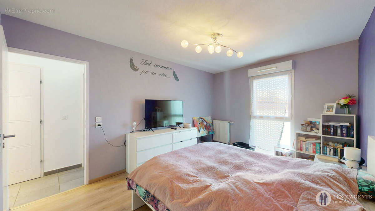 Appartement à SAINT-MARTIN-D'HERES