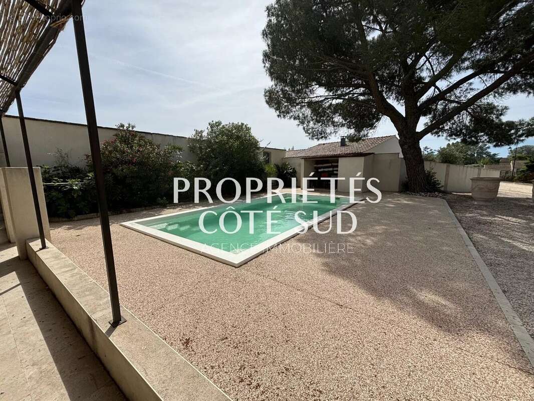 Maison à MONTFAUCON