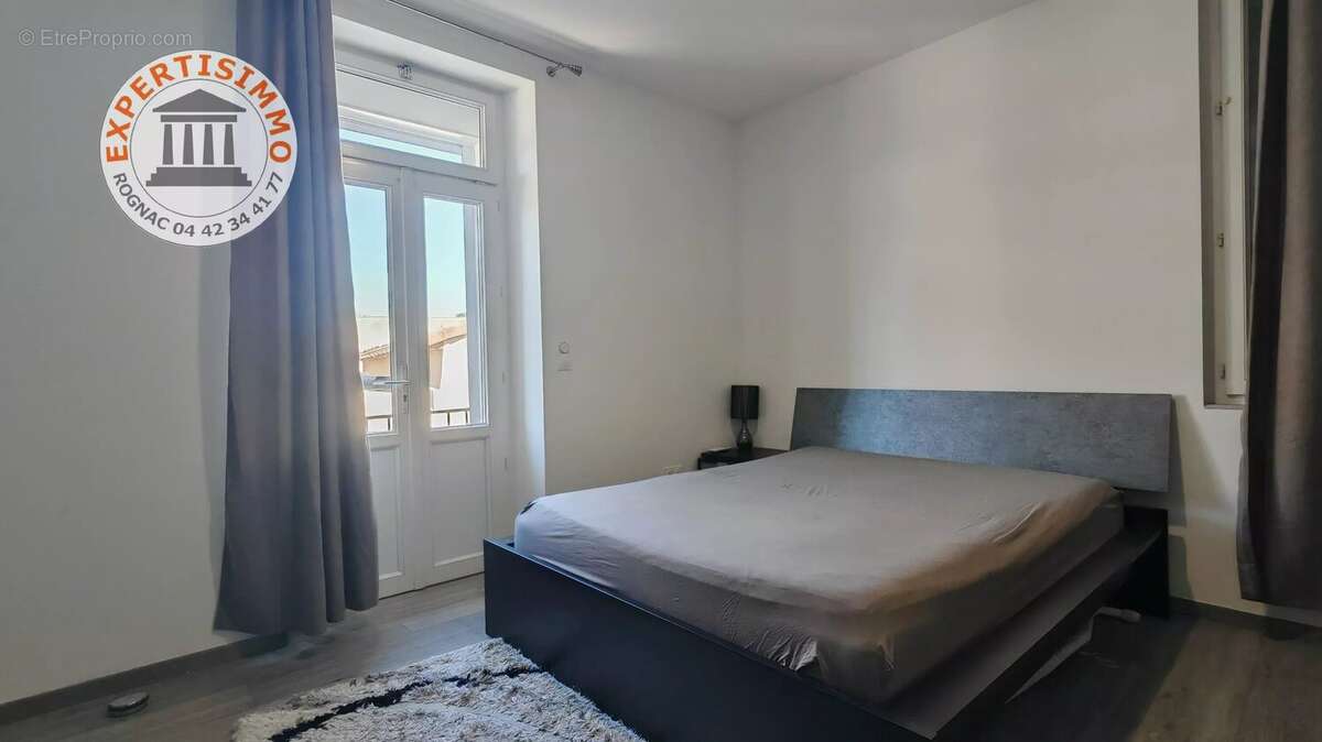 Appartement à ROGNAC