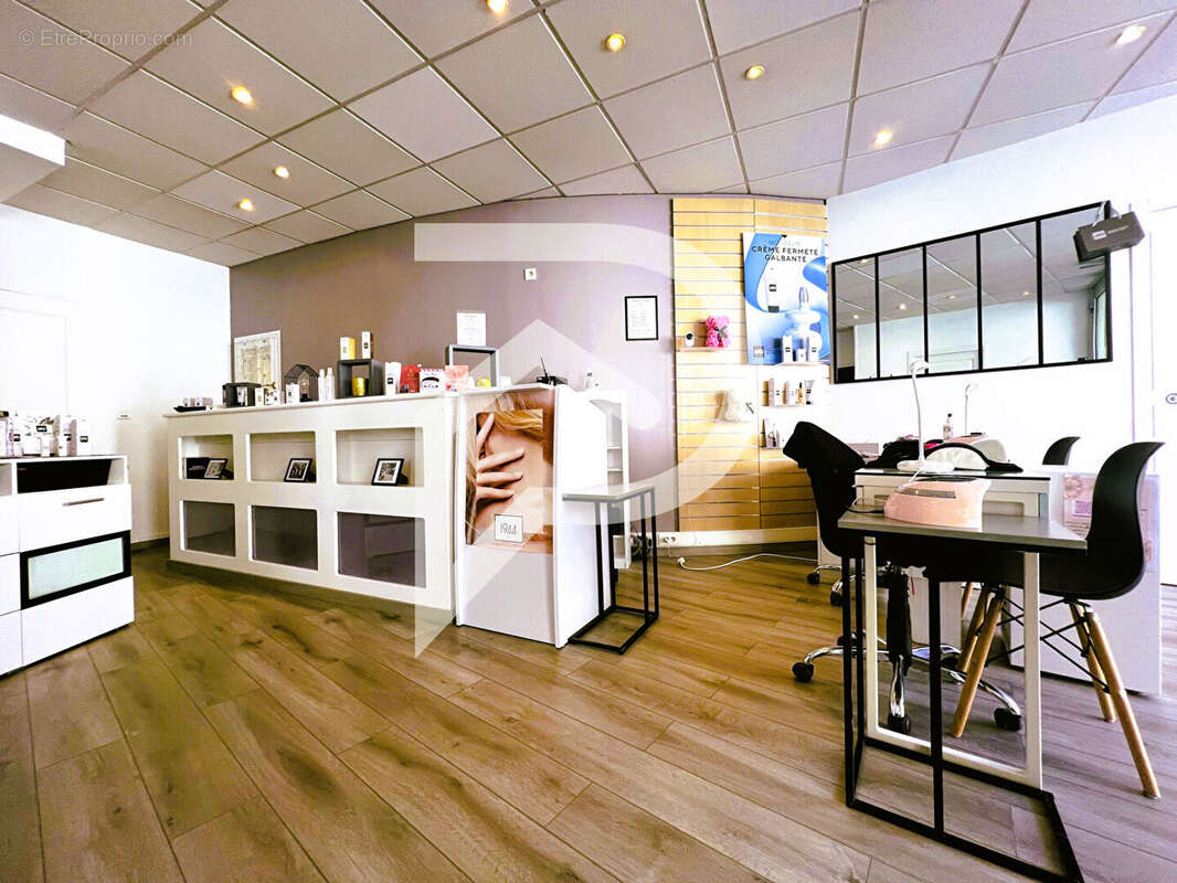 Commerce à RAMBOUILLET