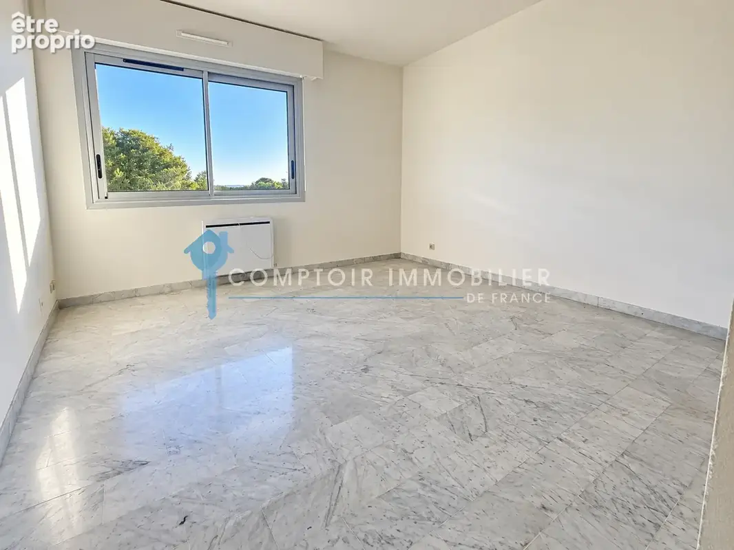 Dépt Hérault (34), à vendre MONTPELLIER Appartement T2 de 42m2 - Terrasse - parking en sous-sol - cave. - photo 3