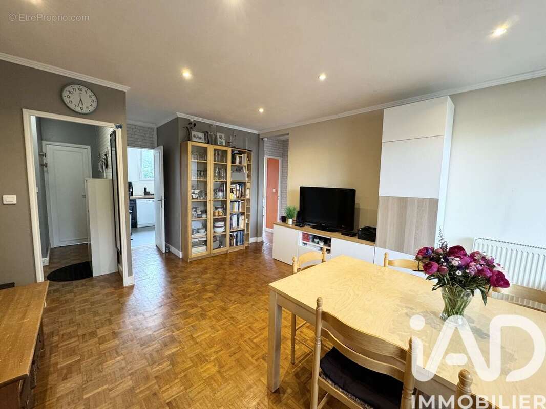 Photo 8 - Appartement à MASSY