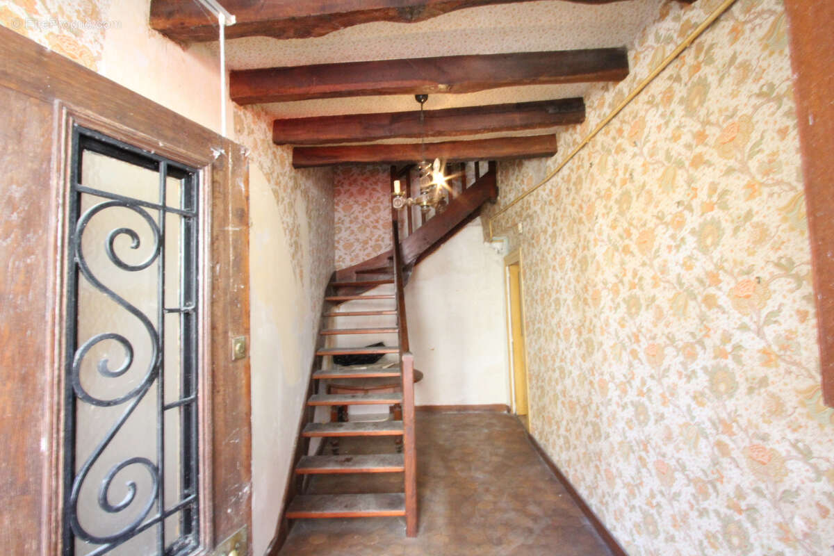 Maison à LA CHARITE-SUR-LOIRE