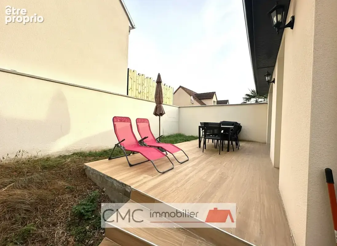 Maison de ville - LUISANT - photo 10