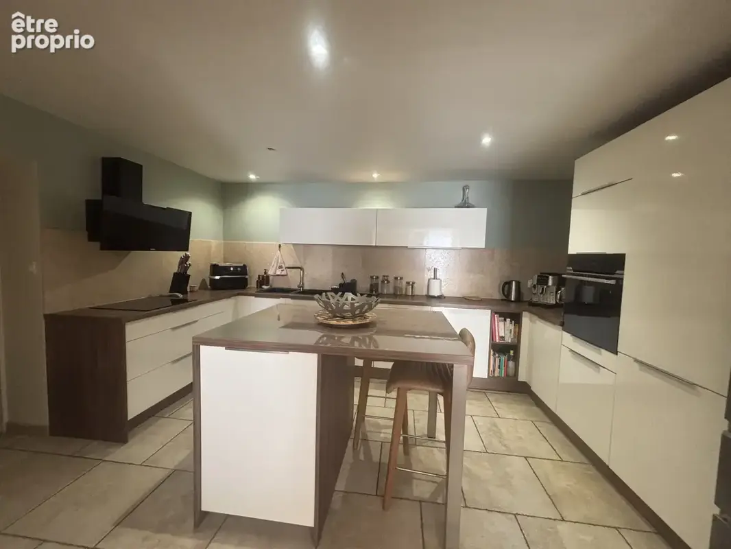Maison de village 110m2  avec garage et terrasse - photo 5