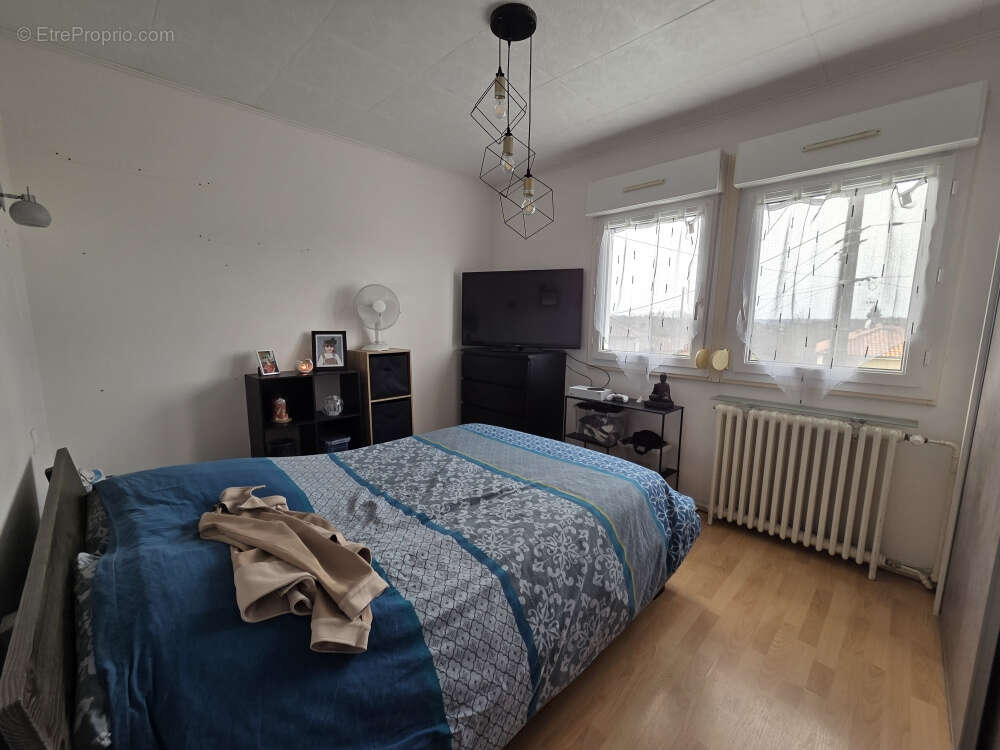 Maison à SAINT-JUNIEN