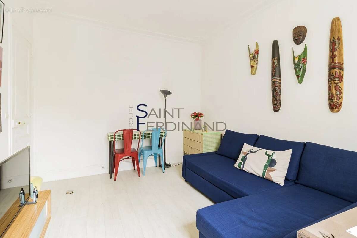 Appartement à LEVALLOIS-PERRET