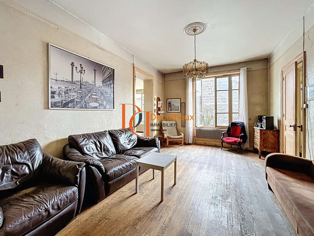 Maison à VILLEURBANNE