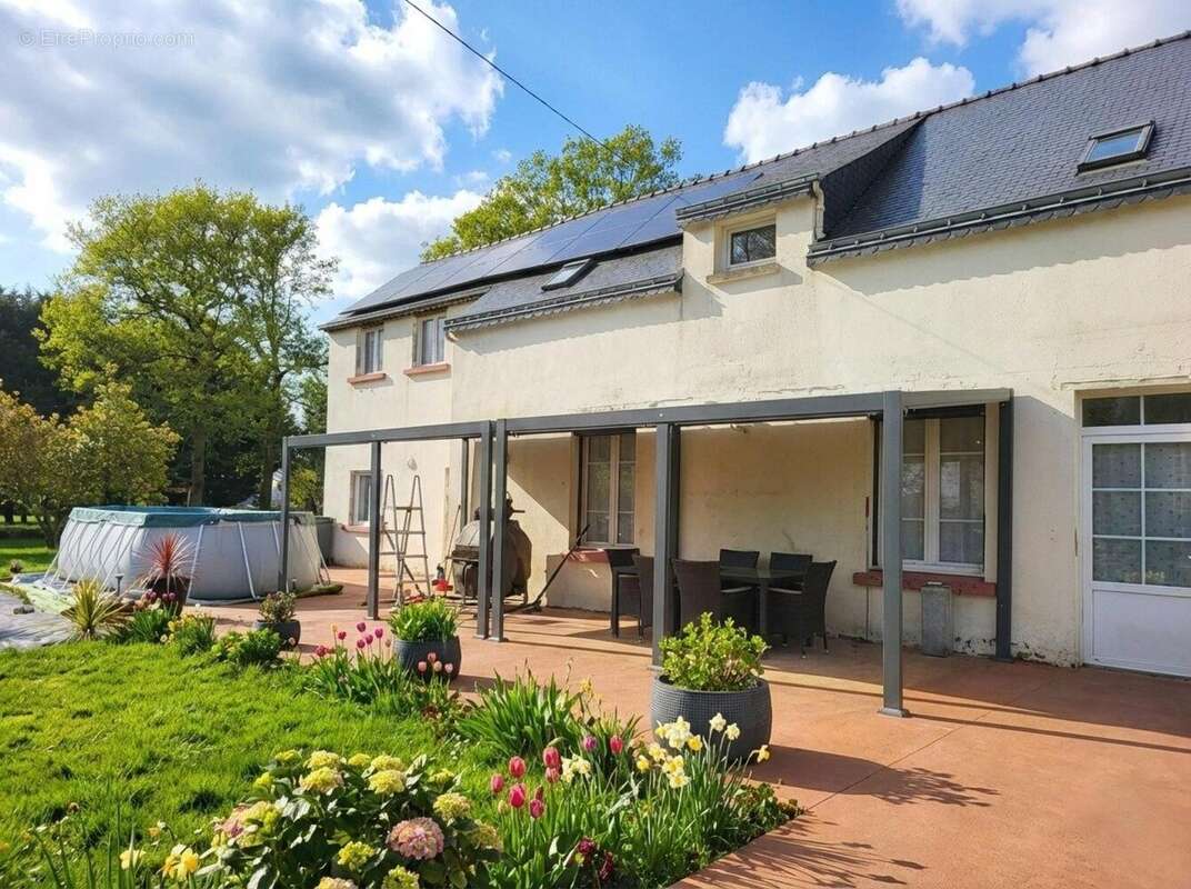Maison 145 m² à Saint-Malo-Des-Trois-Fontaines  - photo 9