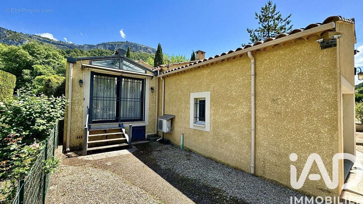 Photo 6 - Maison à FONTAINE-DE-VAUCLUSE