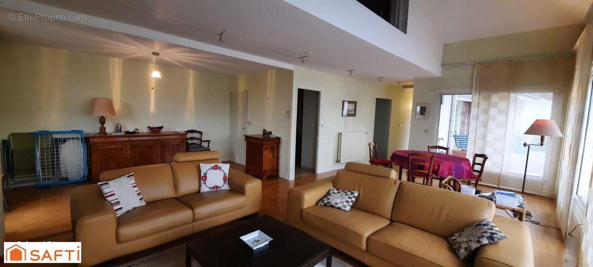 Photo 2 - Appartement à SENS