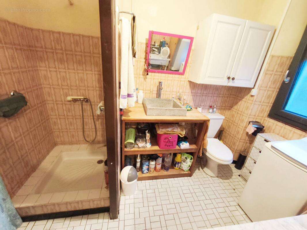 Appartement à SAINT-LAURENT-DE-CERDANS