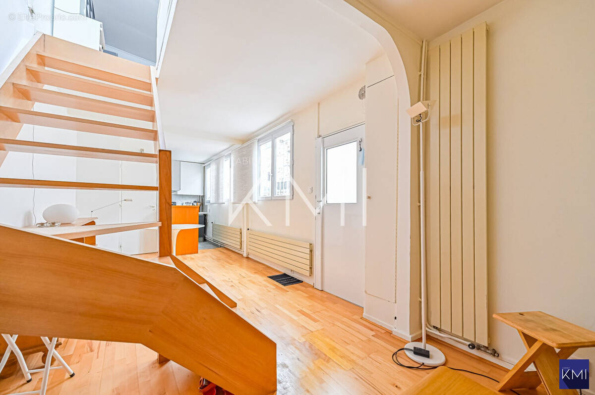 Maison à PARIS-18E