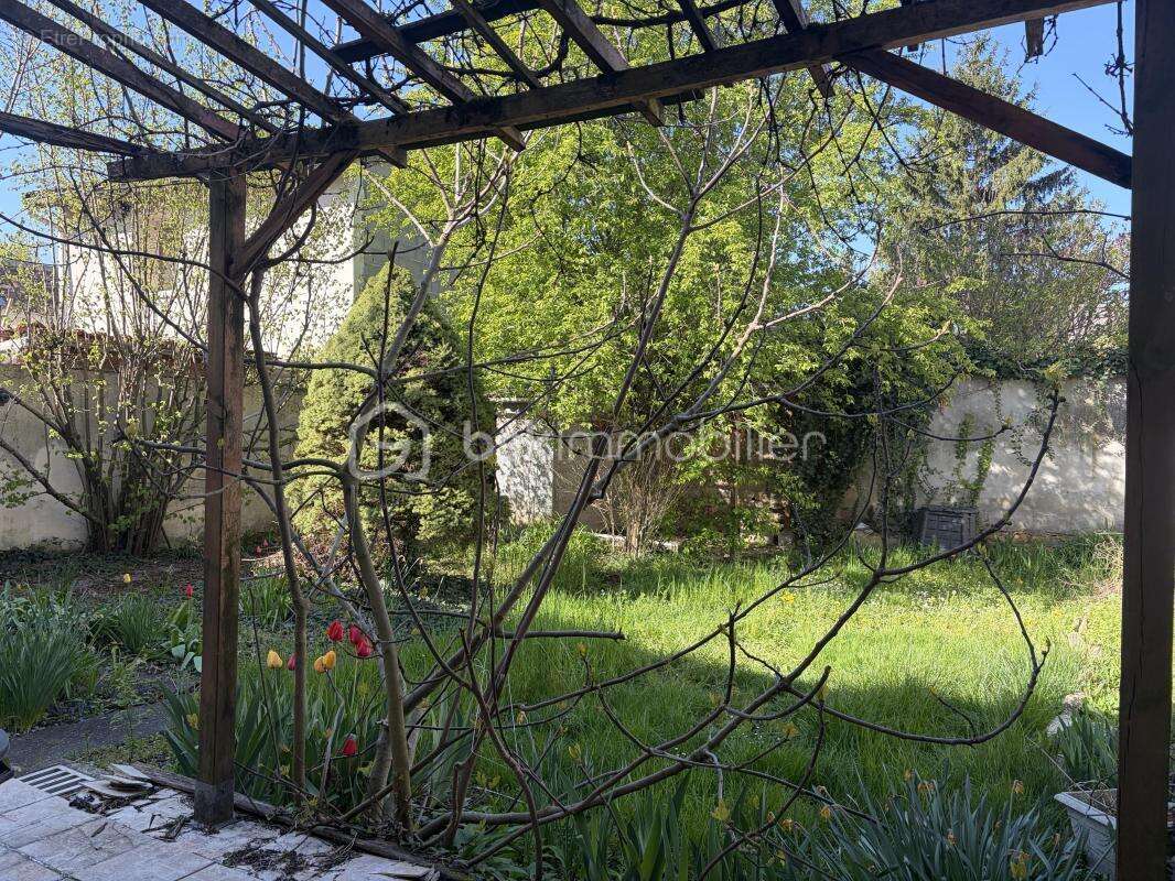 Maison à BOURGOIN-JALLIEU