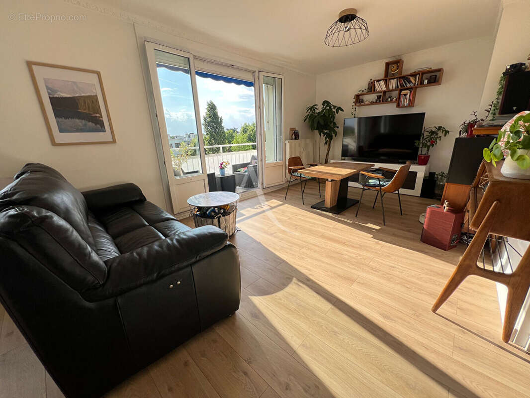 Appartement à NOGENT-SUR-MARNE