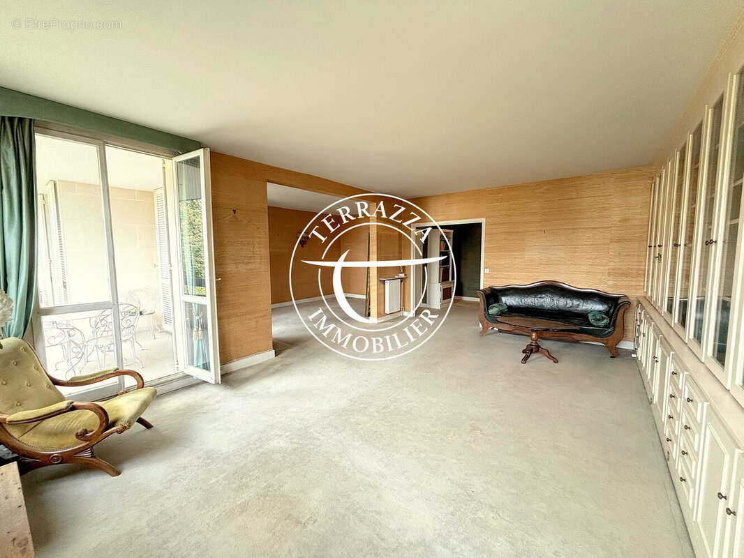 Appartement à LOUVECIENNES