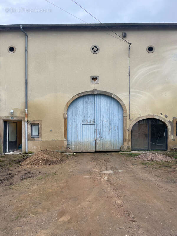 Maison à CHENEVIERES