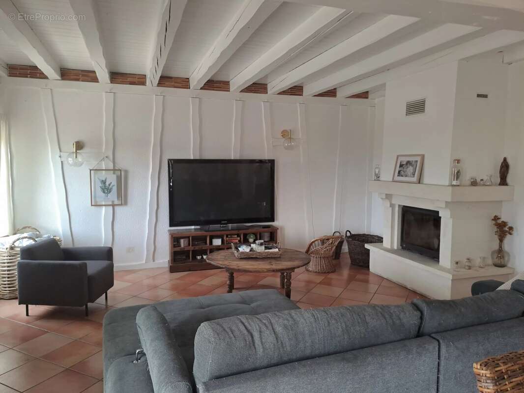 Maison à SAINTE-BAZEILLE